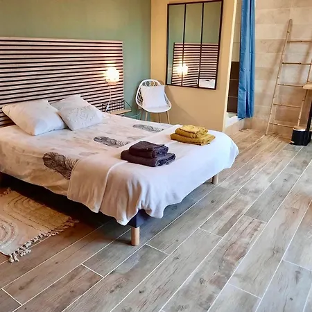 Landhaus Confortable Pres De Saumur : 2 Chambres, Jardin Clos, Terrasse, Proche Sites Touristiques Brain-sur-Allonnes
